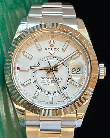 2017 Rolex Sky-Dweller 42MM White Dial Oyster Bracelet (326934)