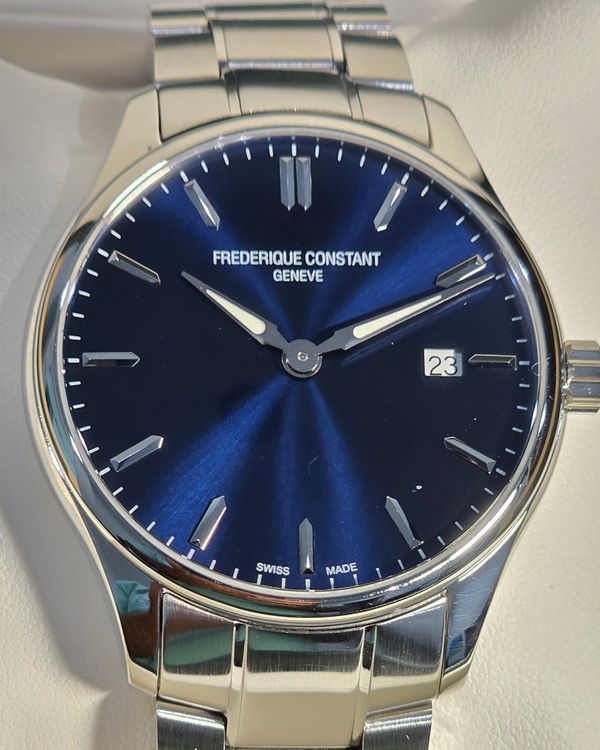 No Reserve - 2022 Frederique Constant Geneve Quartz 40MM Blue Dial Steel Bracelet (FC220NS5B6B)
