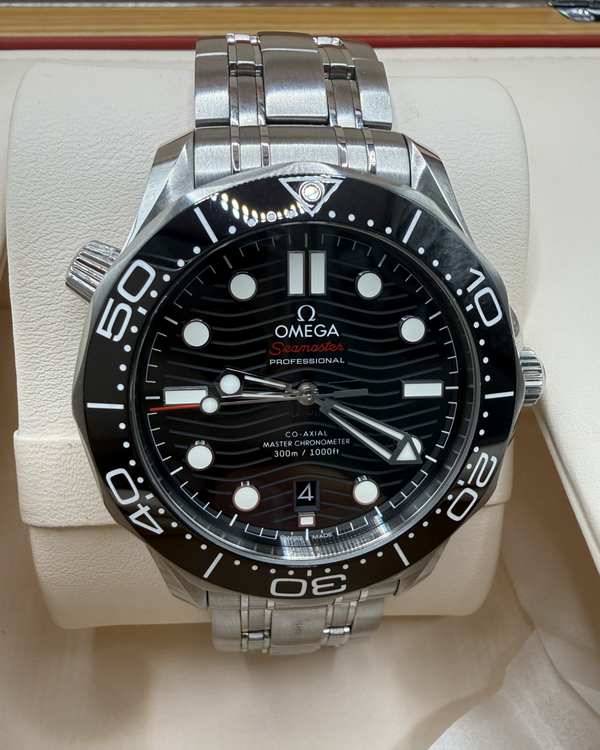2024 Omega Seamaster Diver 300M 42MM Black Dial Steel Bracelet (210.30.42.20.01.001)