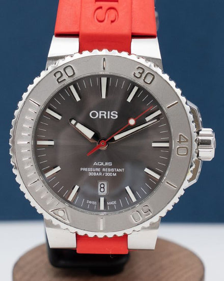 2026 Oris Aquis Date Relief 43.5MM Grey Dial Rubber Strap (01 733 7730 4153-07)