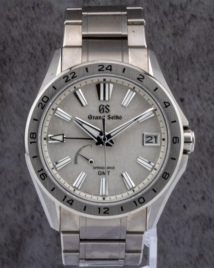 2023 Grand Seiko Evolution 9 GMT "Mistflake" 41MM Silver Dial Titanium Bracelet (SBGE285G)