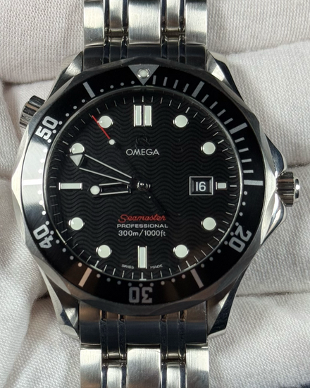 2017 Omega Seamaster Diver 300M 41MM Quartz Black Dial Steel Bracelet (212.30.41.61.01.001)