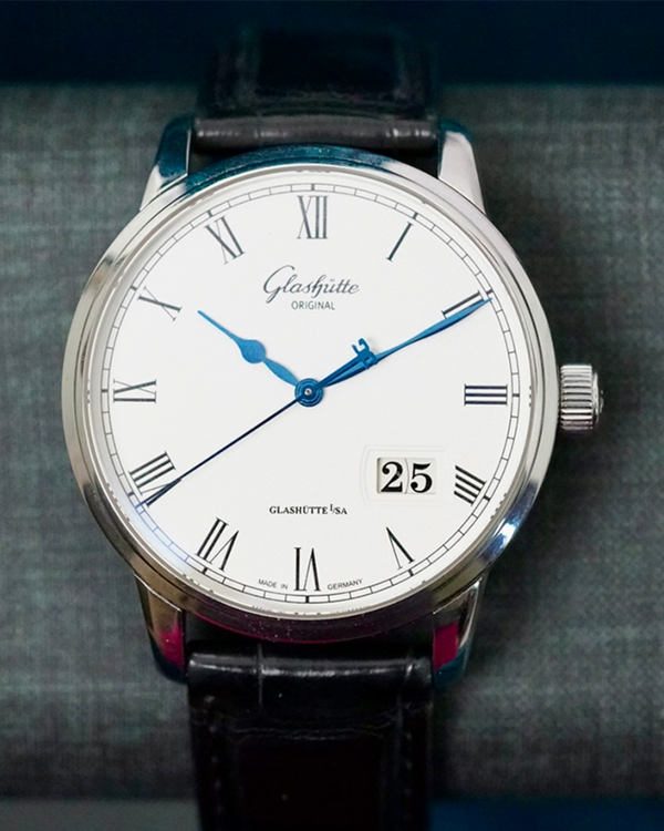 No Reserve - Glashütte Original Senator Excellence (100-03-32-42-50)