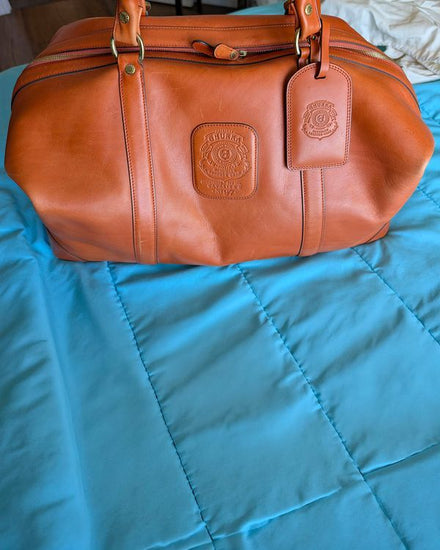 2018 Ghurka Duffel Bag Cavalier II No. 97 20 x 12 x 10.5IN Leather Brass Hardware Leather Straps (No. 97)