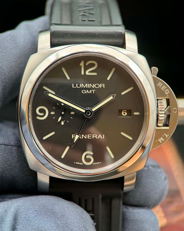Panerai Luminor (PAM00320)