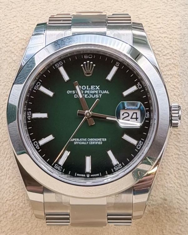 2026 Rolex Datejust 41MM Green Ombré Dial Oyster Bracelet (126300)