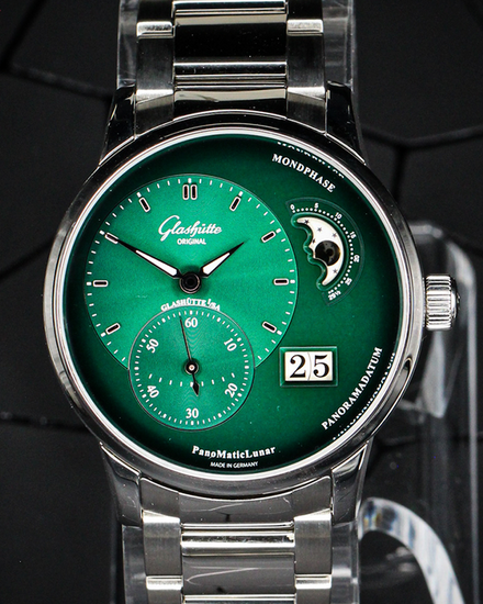 2025 Glashütte Original PanoMaticLunar 40MM Green Dial Steel Bracelet (1-90-02-13-32-70)