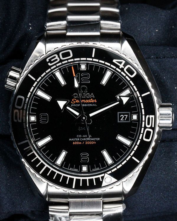 No Reserve - 2021 Omega Seamaster Planet Ocean 600M 43.5MM Black Dial Steel Bracelet (215.30.44.21.01.001)
