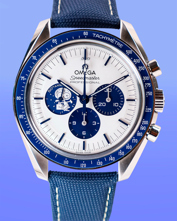 2026 Omega Speedmaster "Silver Snoopy Award" 42MM Silver Dial Textile Strap (310.32.42.50.02.001)
