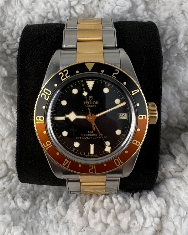 2025 Tudor Black Bay GMT S&G 41MM Black Dial Two-Tone Bracelet (79833MN)