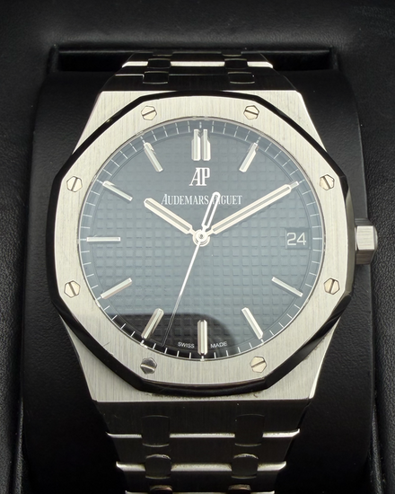 2021 Audemars Piguet Royal Oak 41MM Black Dial Steel Bracelet (15500ST.OO.1220ST.01)