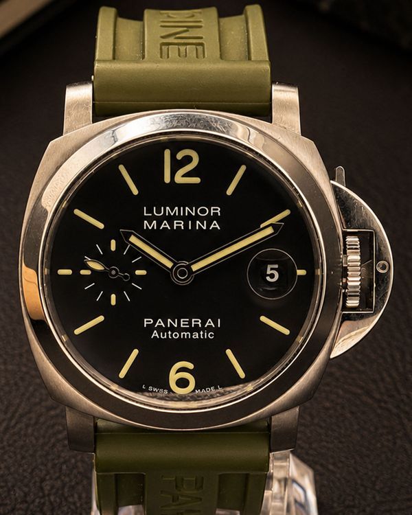 No Reserve - 2013 Panerai Luminor Marina 40MM Black Dial Rubber Strap (PAM00048)