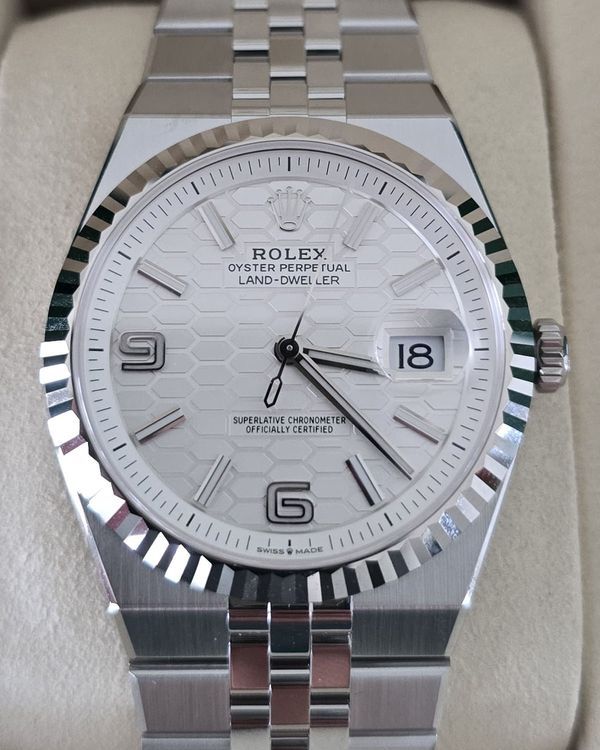 2026 Rolex Land-Dweller 40MM White Dial Flat Jubilee Bracelet (127334)