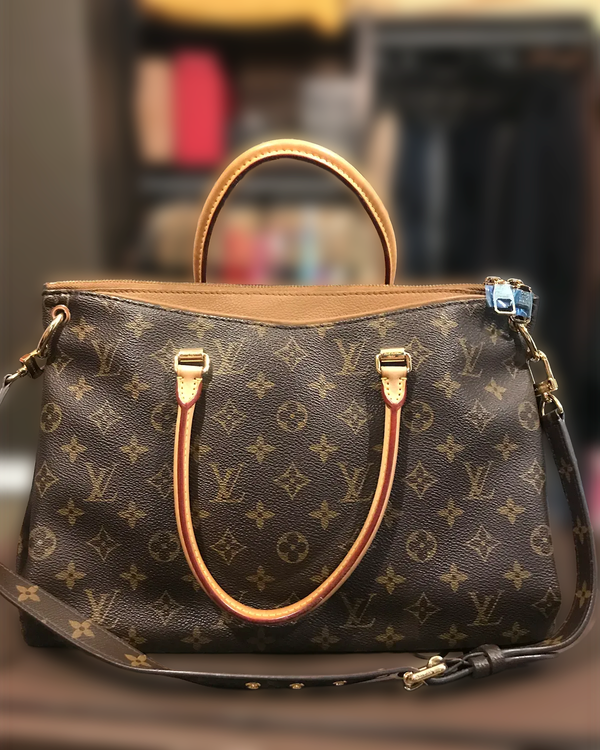 Louis Vuitton Monogram Pallas MM Handbag 13.4 × 10.2 × 4.7 IN Coated Canvas Leather Gold-Toned Brass Hardware  (M40907)