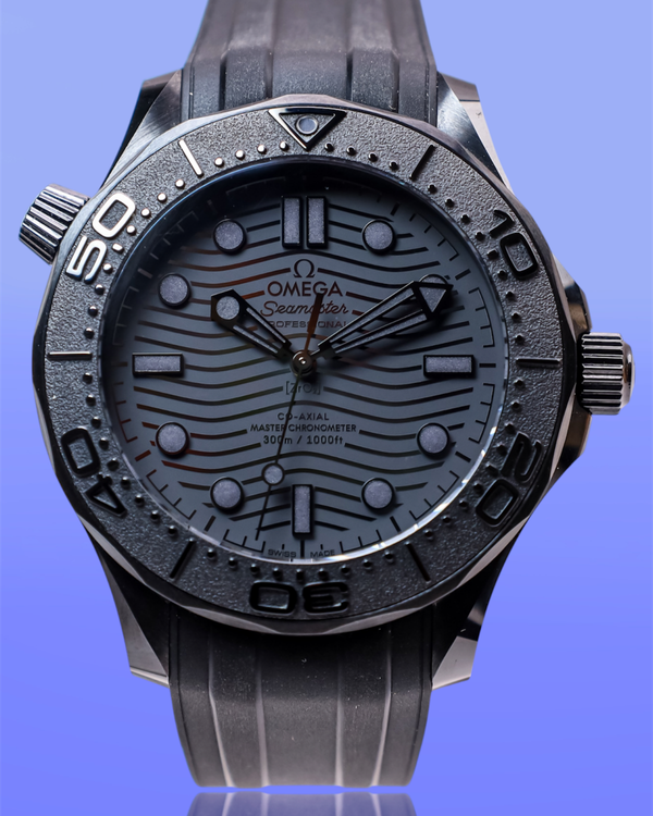2022 Omega Seamaster Diver 300M “Black Black” 43.5MM Black Dial Rubber Strap (210.92.44.20.01.003)