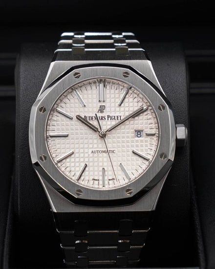 2015 Audemars Piguet Royal Oak 41MM White Dial Steel Bracelet (15400ST.OO.1220ST.02)