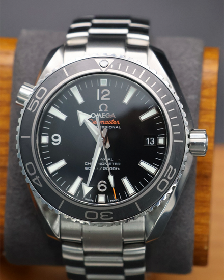 No Reserve - Omega Seamaster Planet Ocean 600M 42MM Black Dial Steel Bracelet (232.30.42.21.01.001)