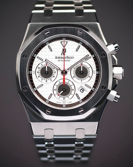 2011 Audemars Piguet Royal Oak "Panda" 39MM Silver Dial Steel Bracelet (26300ST.OO.1110ST.06)