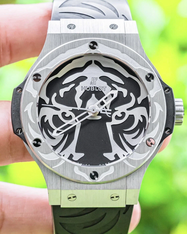 2017 Hublot Big Bang "Black Jaguar-White Tiger Foundation" L.E. 44MM Black Dial Rubber Strap (316.SX.4310.RX.BJW16)