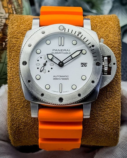 2022 Panerai Submersible "Bianco" 42MM White Dial Rubber Strap (PAM01223)