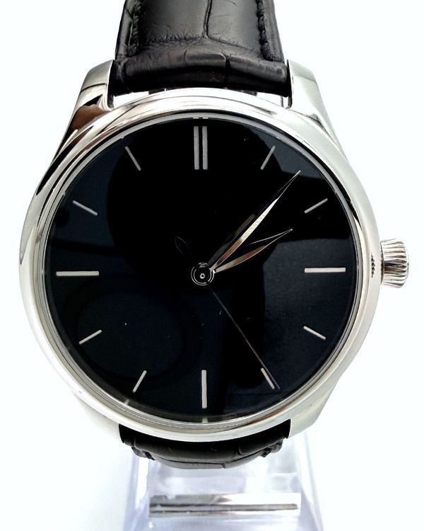 2024 H. Moser & Cie Endeavour Centre Seconds 40MM Black Dial Leather Strap (1200-1235)