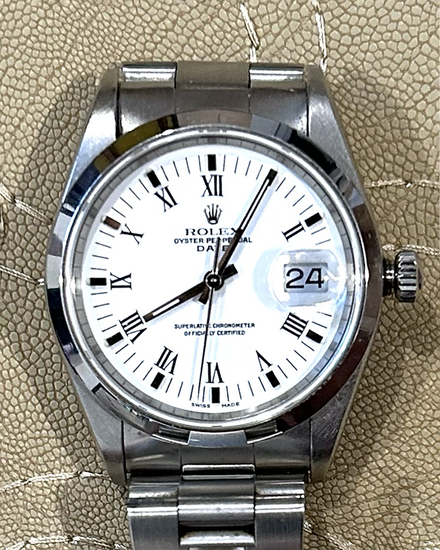 2000 (P Serial) Rolex Oyster Perpetual Date 34MM White Dial Oyster Bracelet (15200)