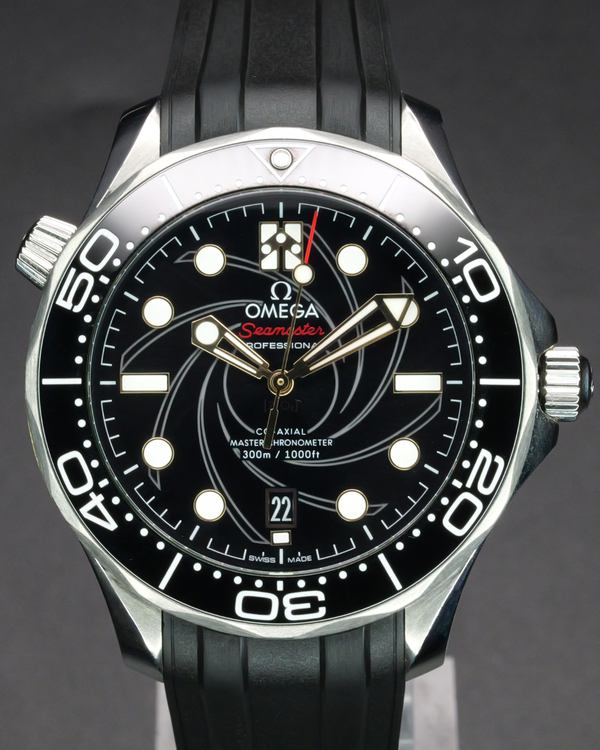 2019 Omega Seamaster Diver 300M “James Bond” L.E. 42MM Black Dial Rubber Strap (210.22.42.20.01.004)