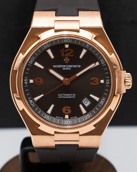 2017 Vacheron Constantin Overseas 42MM Black Dial Rubber Strap (47040/000R-9666)