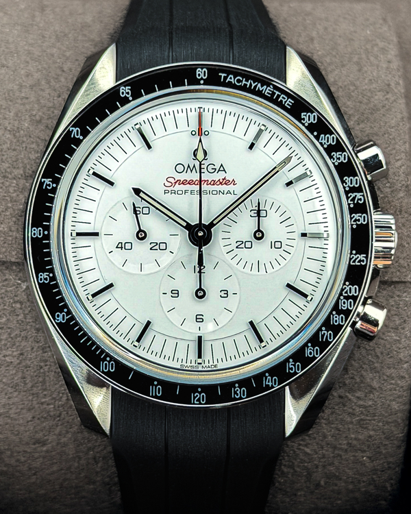 2026 Omega Speedmaster Professional Moonwatch 42MM White Dial Rubber Strap (310.32.42.50.04.001)