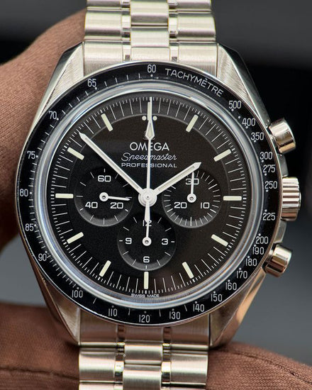 2022 Omega Speedmaster Professional Moonwatch 42MM Black Dial Steel Bracelet (310.30.42.50.01.002)
