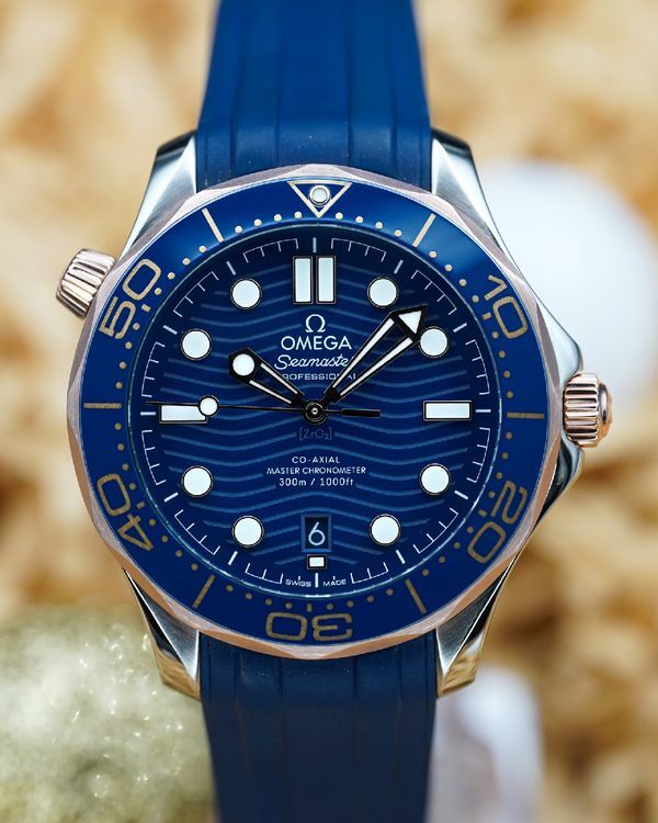 No Reserve - 2024 Omega Seamaster Diver 300M 42MM Blue Dial Rubber Strap (210.22.42.20.03.002)