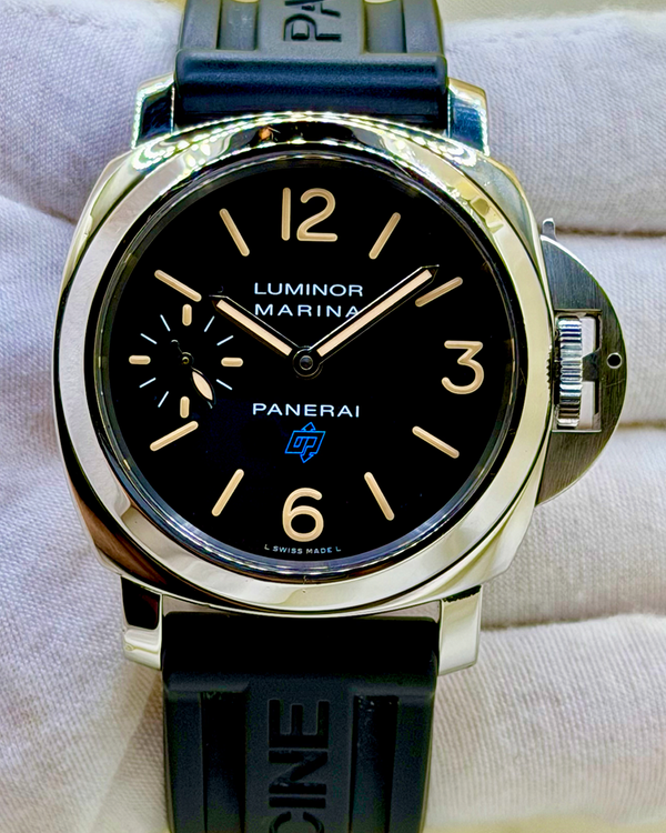 No Reserve - 2017 Panerai Luminor Marina Logo 44MM Black Dial Rubber Strap (PAM00631)