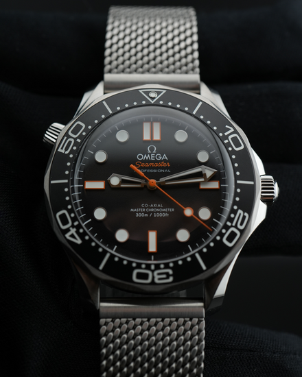 2026 Omega Seamaster Diver 300M 42MM Black Dial Steel Bracelet (210.30.42.20.01.018)