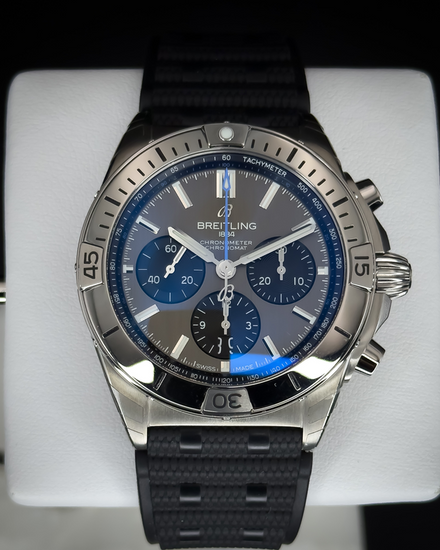 2025 Breitling Chronomat B01 42MM Grey Dial Rubber Strap (EB0134)