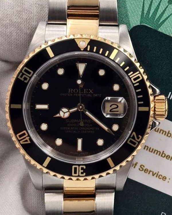 2004 Rolex Submariner Date 40MM Black Dial Two-Tone Oyster Bracelet (16613)