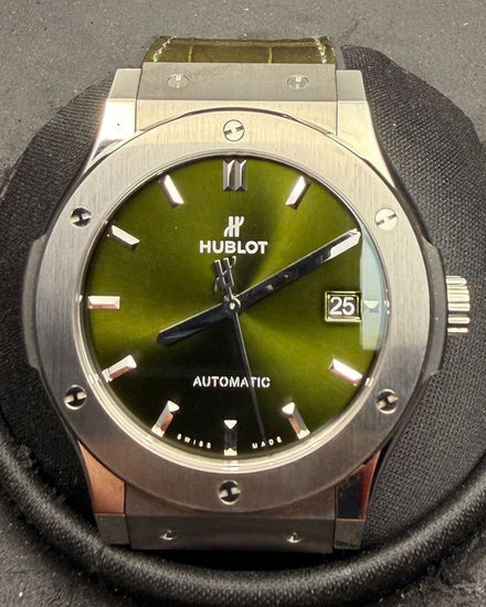 Hublot Classic Fusion 45MM Green Dial Leather Strap (511.NX.8970.LR)