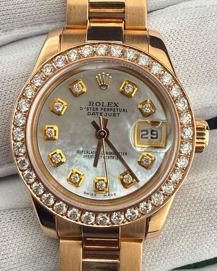Rolex Lady-Datejust 26MM Mother of Pearl Dial Rose Gold Oyster Bracelet (179165)