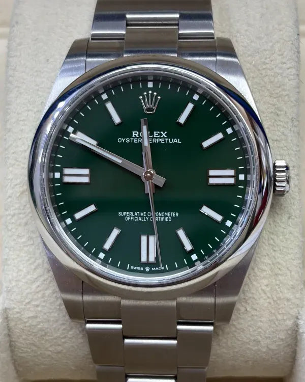 Rolex Oyster Perpetual (124600)