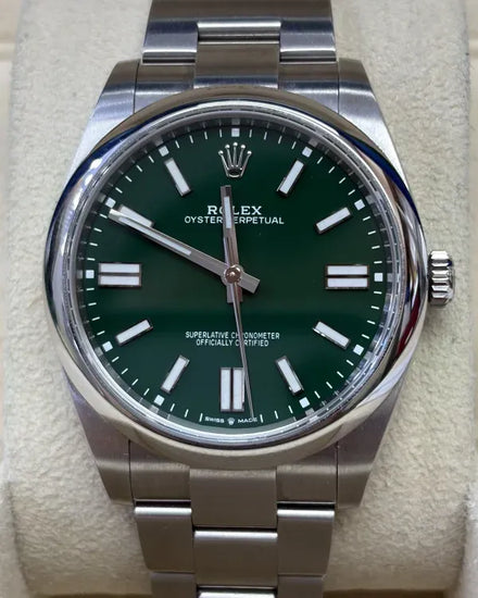 2021 Rolex Oyster Perpetual 41MM Green Dial Oyster Bracelet (124300)