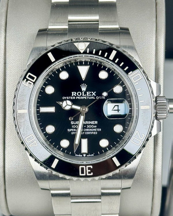 Rolex Submariner (126610LN)