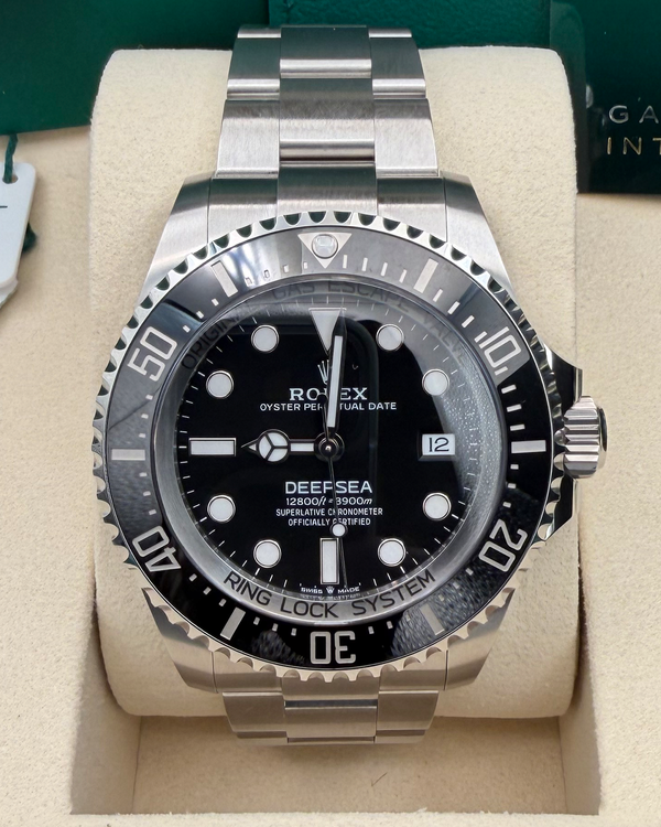 2026 Rolex Sea-Dweller Deepsea 44MM Black Dial Oyster Bracelet (136660)