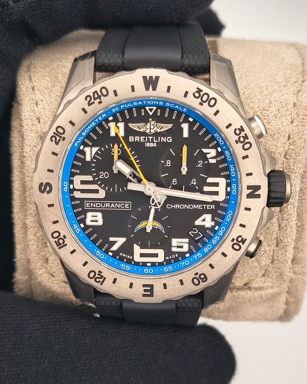 Breitling Endurance Pro (E82310)