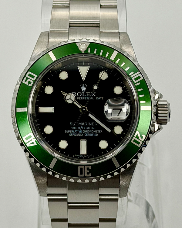 No Reserve - 2007 Rolex Submariner Date "Kermit" 40MM Black Dial Oyster Bracelet (16610LV)