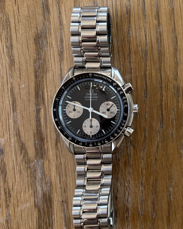 Omega Speedmaster Reduced "Reverse Panda" 39MM Black Dial Steel Bracelet (3510.52)