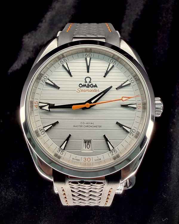 2025 Omega Seamaster Aqua Terra 150M 41MM Silver Dial Rubber Strap (220.12.41.21.02.002)