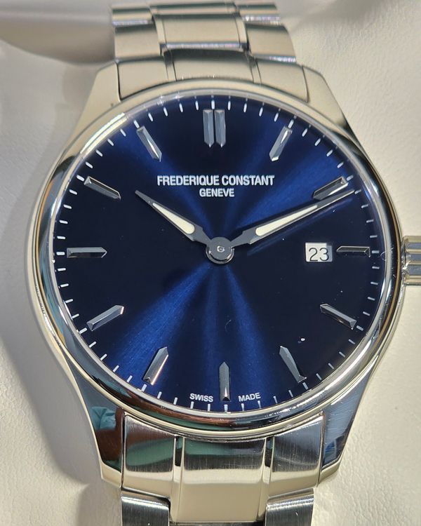 No Reserve - 2022 Frederique Constant Classics 40MM Quartz Blue Dial Steel Bracelet (FC-220NS5B6B)