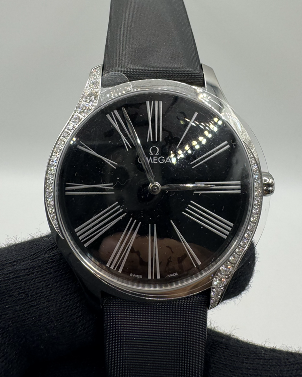 2025 Omega De Ville Trésor 39MM Quartz Black Dial Leather Strap (428.17.39.60.01.001)