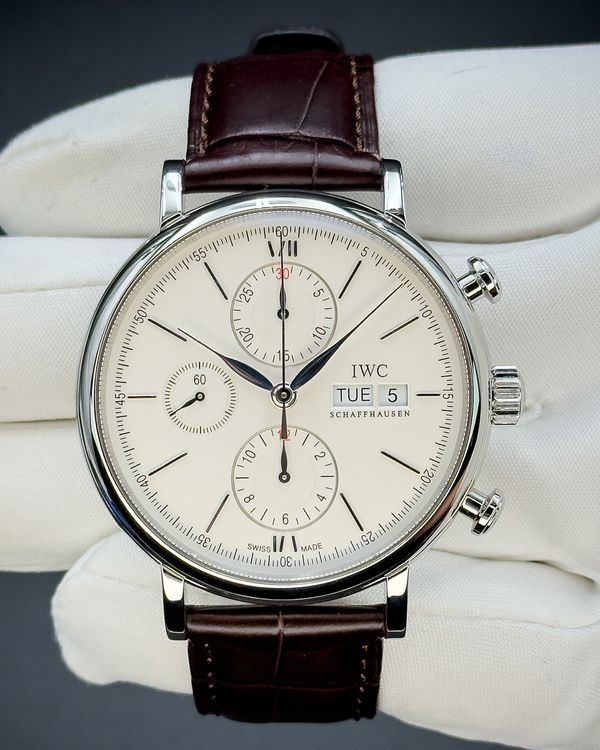No Reserve - 2023 IWC Schaffhausen Portofino Chronograph 42MM Silver Dial Leather Strap (IW391027)