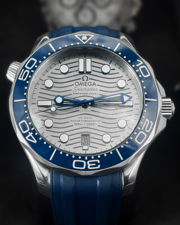 2019 Omega Seamaster Diver 300M 42MM Grey Dial Rubber Strap (210.32.42.20.06.001)