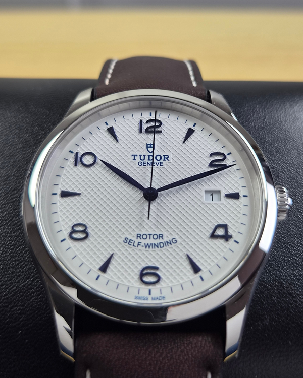 No Reserve - 2026 Tudor 1926 41MM Opaline Dial Leather Strap (91650)